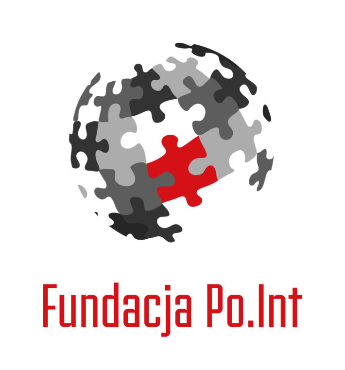 Fundacja Po.Int – czerwony napisbt